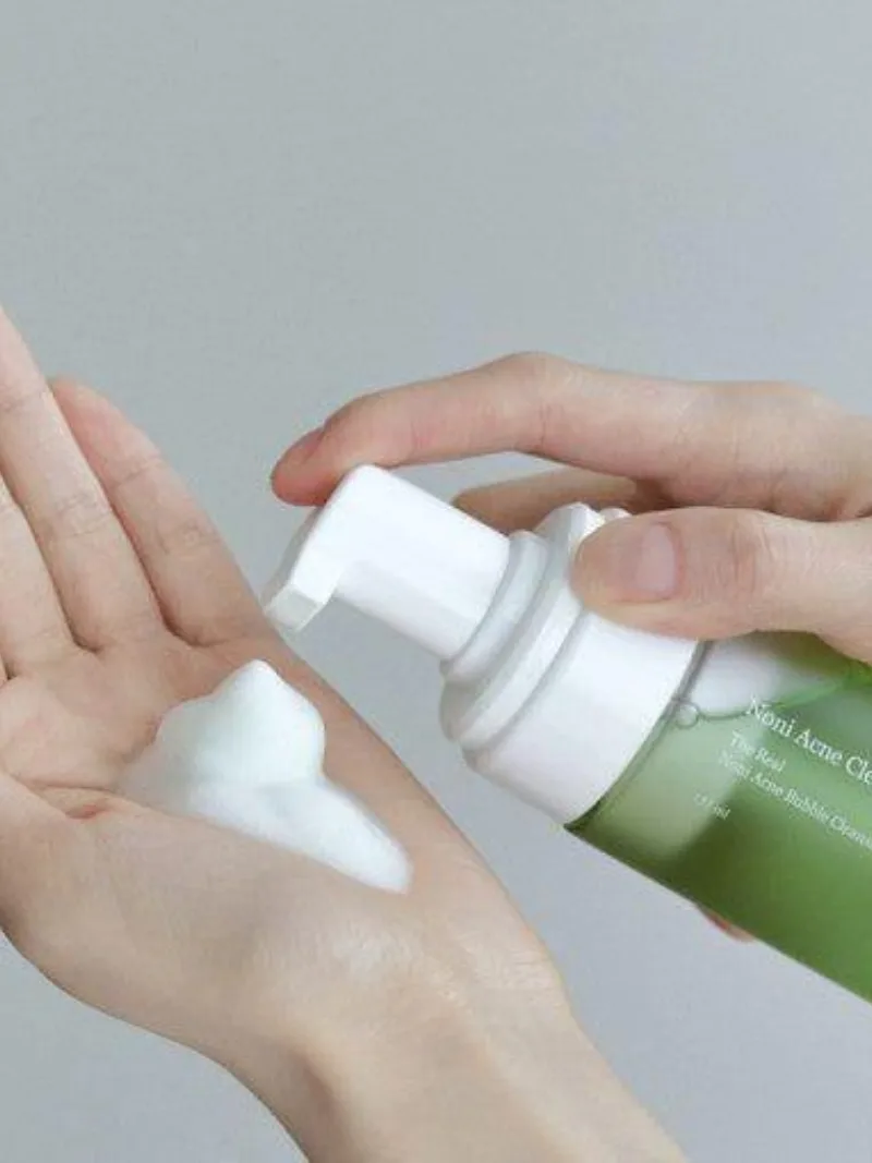 Celimax - Noni Acne Bubble Cleanser 155ml 3 Celimax - Noni Acne Bubble Cleanser 155ml