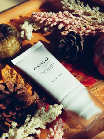 Skin1004 - Madagascar Centella Tone Brightening Tone-Up Sunscreen 50ml